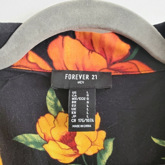 Forever 21 Men Black Orange Floral Button Up Casual Short Sleeve Shirt - Picture 3 of 6